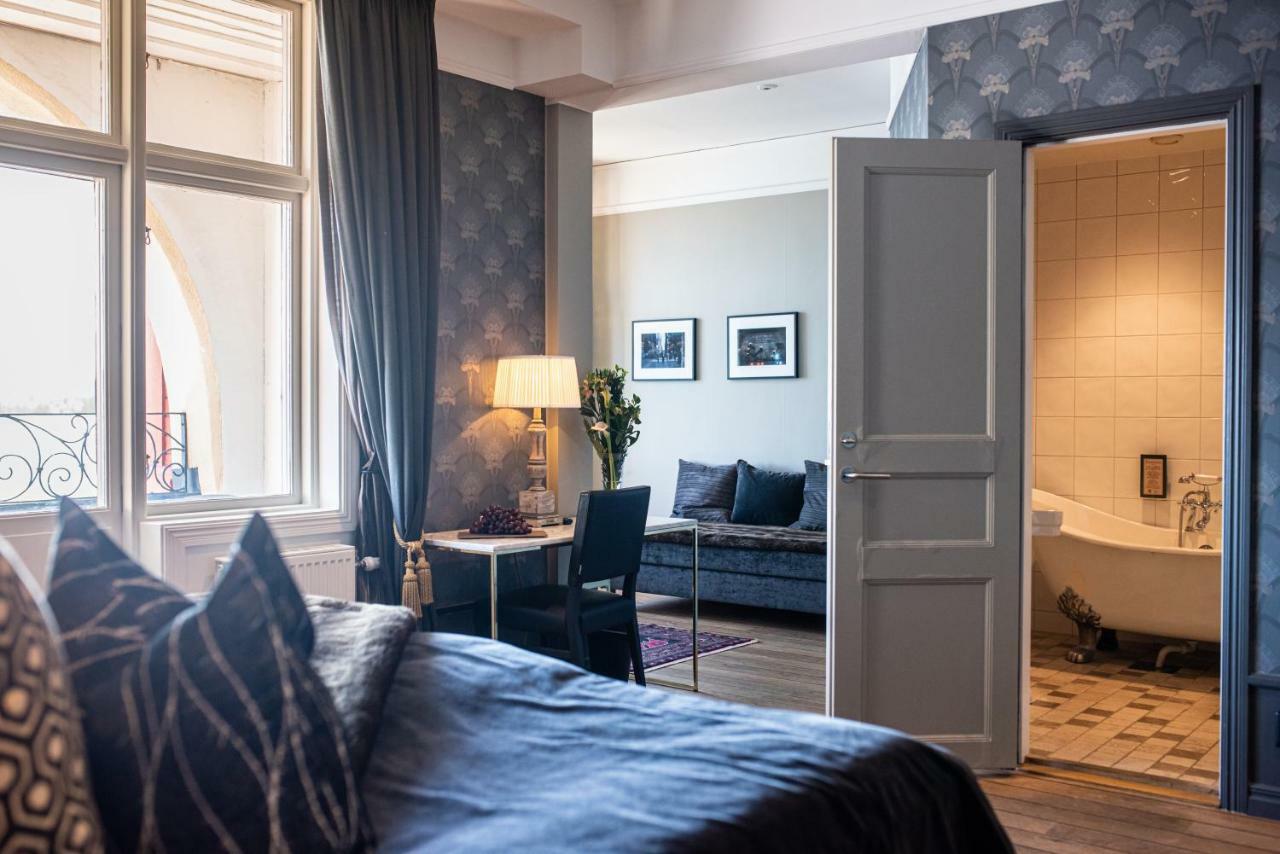 Waxholms Hotell Vaxholm Bagian luar foto